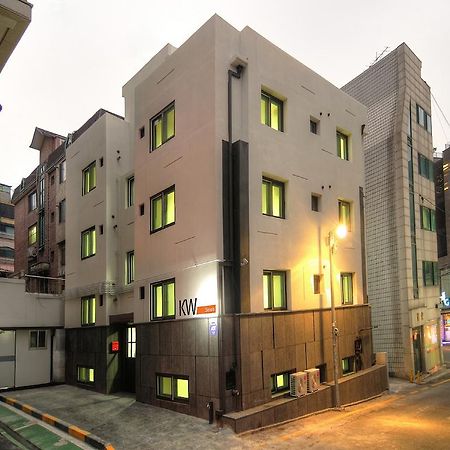Hostel Kw Sinsa Szöul Kültér fotó