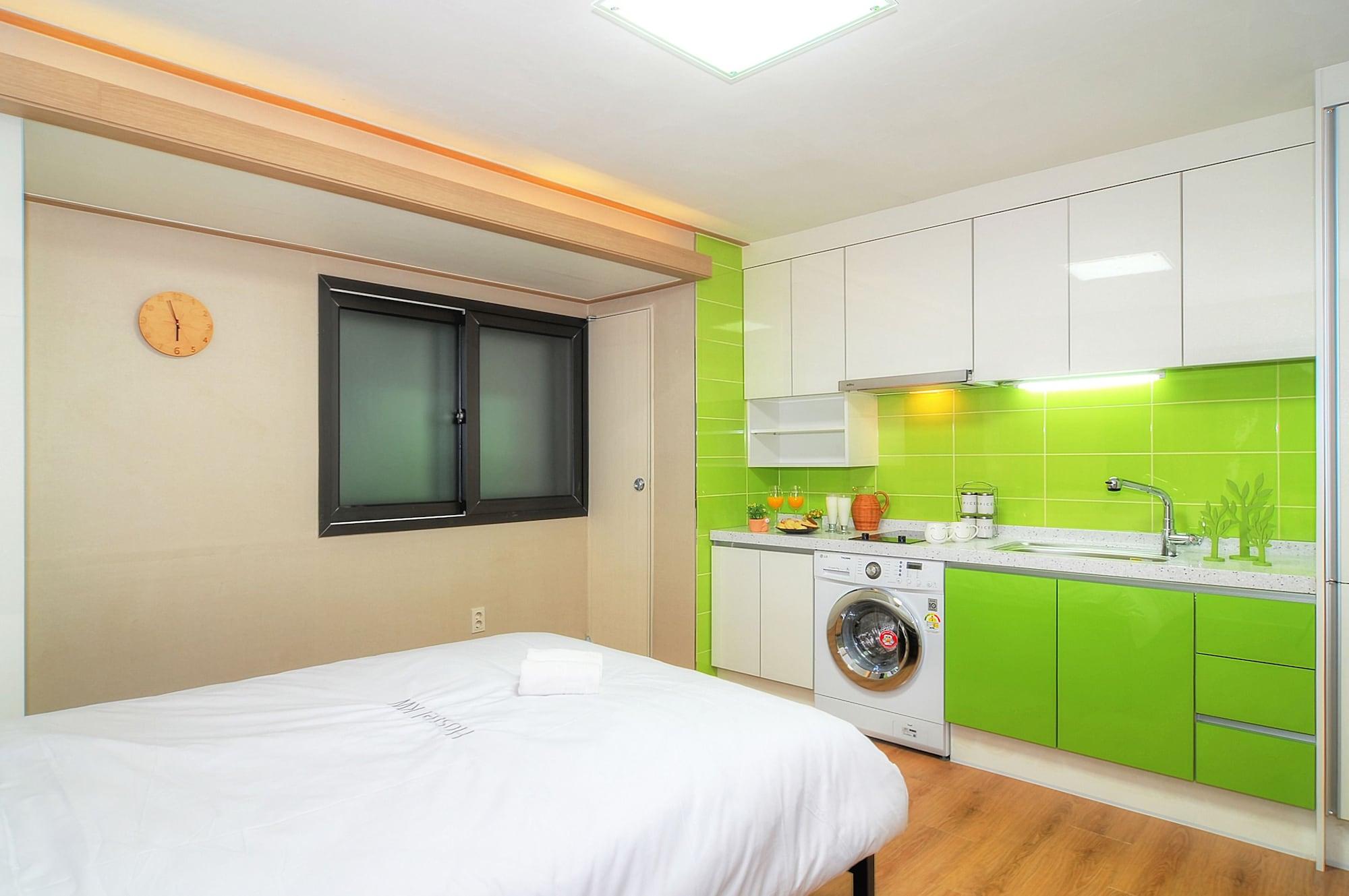 Hostel Kw Sinsa Szöul Kültér fotó